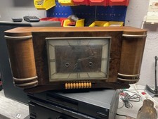 horloge art déco de marque vedette avec carillon en excellent état.