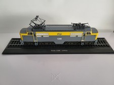Miniature locomotive