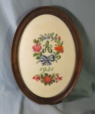 Ancien canevas broderie aux