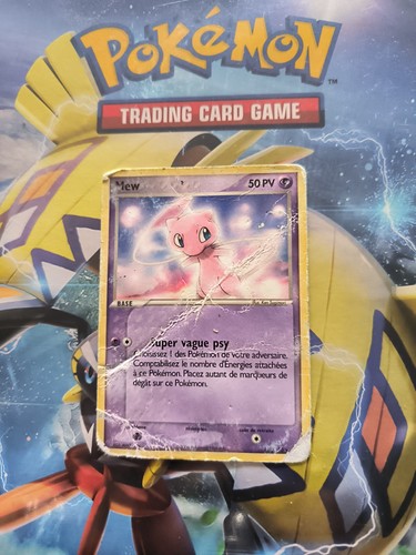 Carte pokémon mew secrète - pokémon,