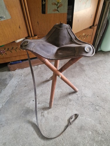 Tabouret pliable trépied - pliable, base
