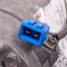 Compresseur clim VOLKSWAGEN GOLF IV 1J TDI 1J0820803N