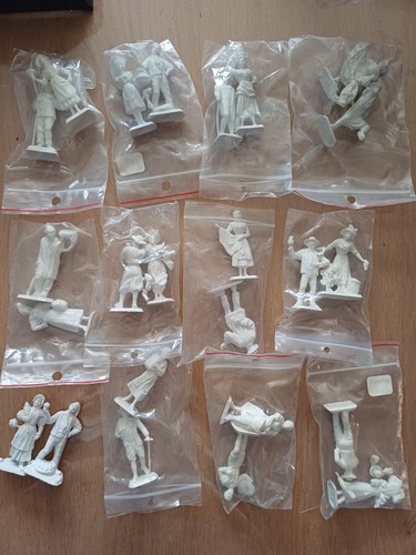 Figurines mokarex les - figurines,