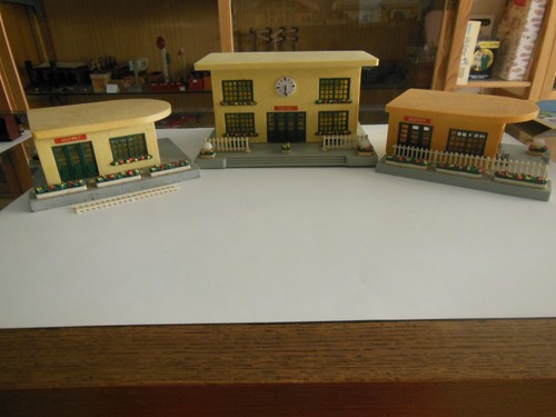 Lot batiments pour - lot, de
