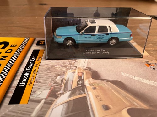Taxi monde lincoln town - 44,