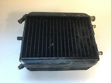 UN RADIATEUR D EAU REFROIDISSEMENT MOTO GASGAS GAS GAS TRIAL 2 TEMPS