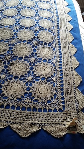 Ancienne nappe rectangulaire - ancienne,