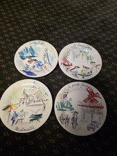 Set Of 4 Notre Dame Faiencerie