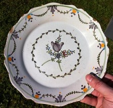 Belle assiette faience