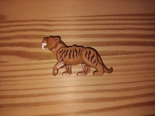 LEGO Officiel TIGRE A DENT DE SABRE