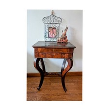 Travailleuse - Écritoire 