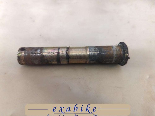 Axe bequille centrale pour - bequille,