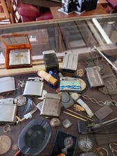 Lot De 10 Briquets Anciens À