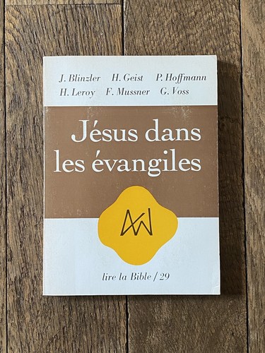 Jesus dans les - , lire