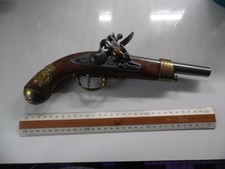 superbe reproduction d'un pistolet à silex "Napoléon" 1804   poids 640 grammes