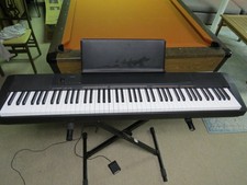 CASIO CDP-130 PIANO KEYBOARD