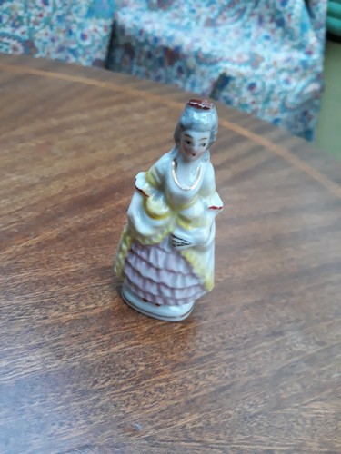 Miniature statuette porcelaine - miniature,