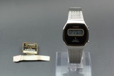 Rare montre numérique homme