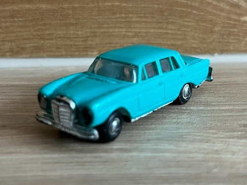 Mercedes benz 220 micro - benz, se