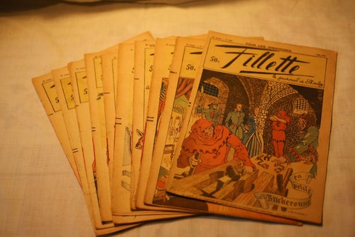 Lot vieux papiers fillettte - vieux,