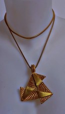 Grossé Henkel, DIOR createur vintage collier et pendentif 1965, doré