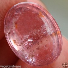 Tourmaline rose en cabochon ovale de 13,86Cts