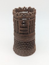 Ancien objet sculpté, Corozo