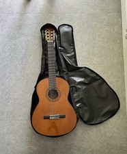 Guitare Classique Yamaha C40 +