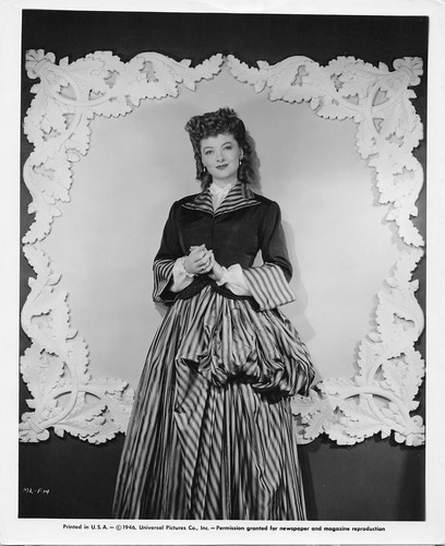 Myrna loy goes love - myrna, my