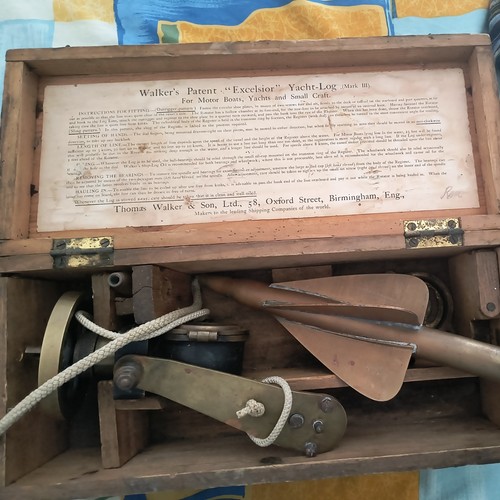 Ancien loch marine marque - ancien,