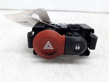 8200214896A bouton de warning
