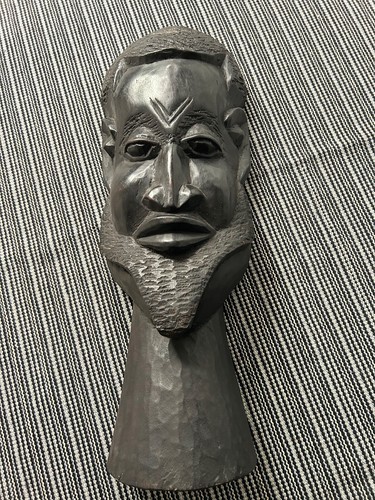 Magnifique buste sculpté - magnifique,