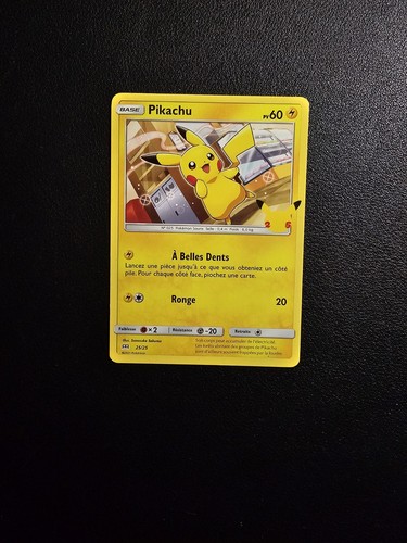 Carte pokémon pikachu 25 - carte,