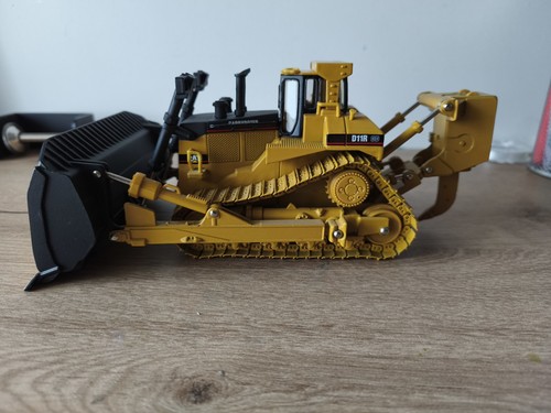 Miniature caterpillar d11r - miniature,