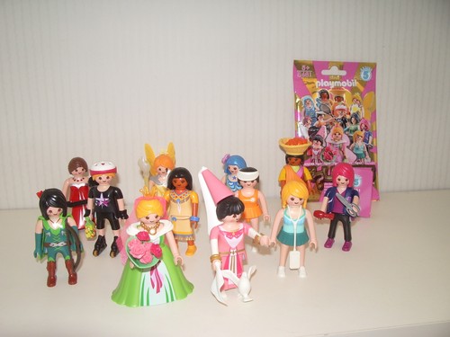 Figurine serie 5 figures - ///,