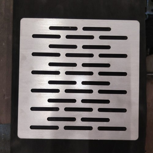 Grille plaque égout - plaque, d'égout