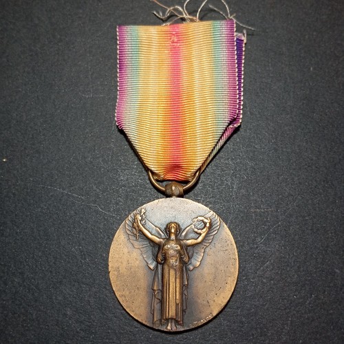 Médaille - y7/04/26, (ref37463)
