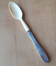 cuillère à bouillie  manche argent fourré  époque XIXe