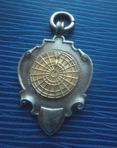 Médaille fob darts argent - médaille, et