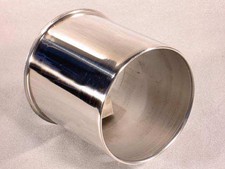 Cache moyeu de roue OUVERT