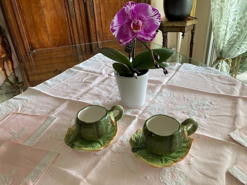 Très originales tasses - très,