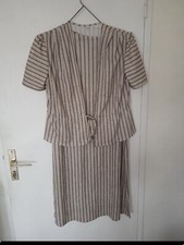 Ensemble Robe lignes et petite Veste Assorties M. Courtes T 40/42 100% Polyester