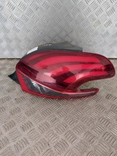 Feu arrière droit - PEUGEOT