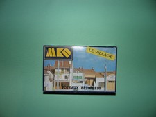 MKD maquette à monter poteaux béton EDF 555 NEUF (n°1)