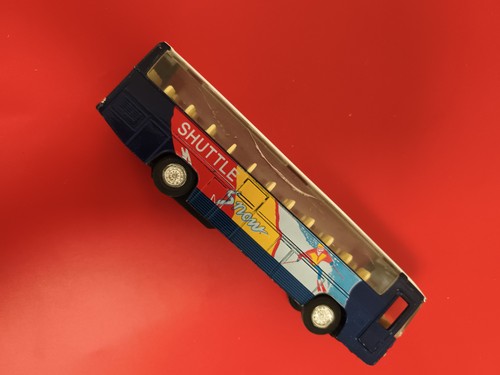 Véhicule miniature bus