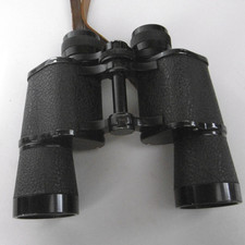paire de jumelles tassera