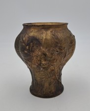 Vase en bronze art nouveau