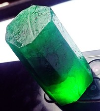 Émeraude Naturelle Brute