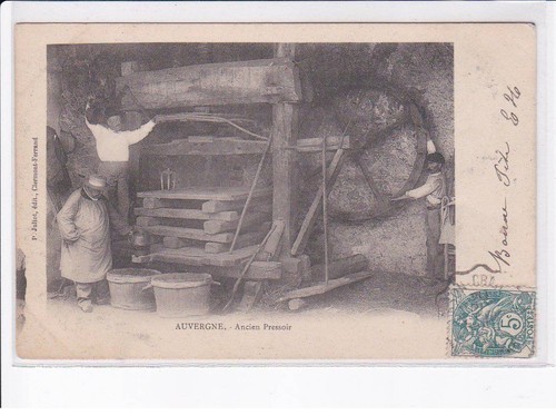 Auvergne ancien pressoir - ancien,
