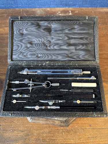 Boite compas vintage année - compas,